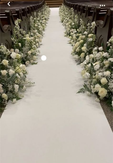 Church Wedding Flowers Altar, Wedding Chapel Decorations, Wedding Flower Arrangements Church, Church Wedding Decorations Aisle, Simple Church Wedding, Ceremony Decorations Church, Small Church Weddings, Church Aisle Decorations, Wedding Church Aisle