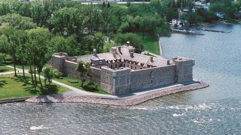 Fort Chambly at the foot of the Chambly rapids on the Richelieu River in Quebec, Canada, was built by the French in 1711. It was the last of three forts to be built on the same site. The first - then called Fort Saint Louis - was constructed in 1665 by captain Jacques de Chambly, to protect New France from Iroquois attacks. After minor repairs, the fort was burned by the Indians in 1702, but was reconstructed in 1702. By then it was already known as Fort Chambly. Star Fort, Louisiana Purchase, Castle Tower, Old Fort, Canadian History, Quebec City, Upstate New York, American Cities, Family History