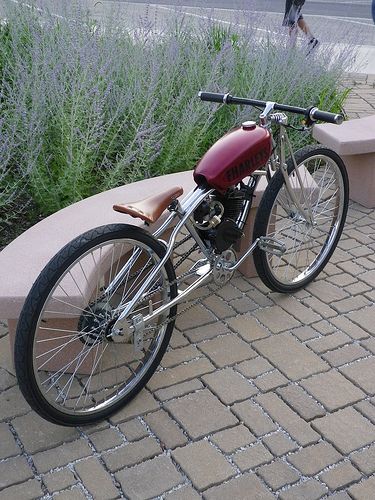 IMGP0071 | FHARLEYSCYCLES@GMAIL.COM bobber build | Thunderchief Cycles | Flickr Simson Moped, Gas Powered Bicycle, Bici Retro, Bike Chopper, Xe Ducati, Custom Moped, Powered Bicycle, Motor Mobil, Bike Motor