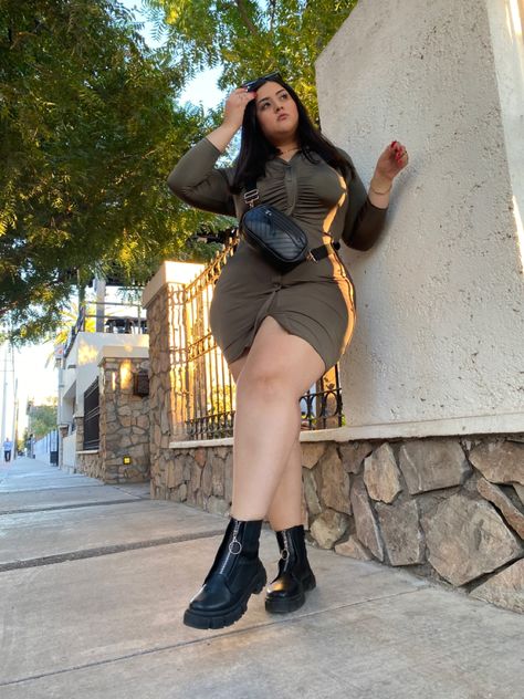 #curvy #curvystyle #curvyfashion #plussize #outfitinspo Jumpsuit Outfit Casual, Plus Size Baddie Outfits, Plus Size Fashion Tips, Big Girl Fashion, Seductive Clothes, Curvy Outfits, Outfit Casual, Beautiful Love, Curvy Fashion