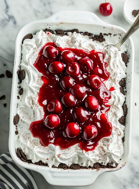 Forest Dessert, Sushi Easy, Gooey Desserts, Lush Dessert, Icebox Cakes, Easy Summer Dessert Recipes, Black Forrest, Icebox Desserts, Cool Whip Desserts