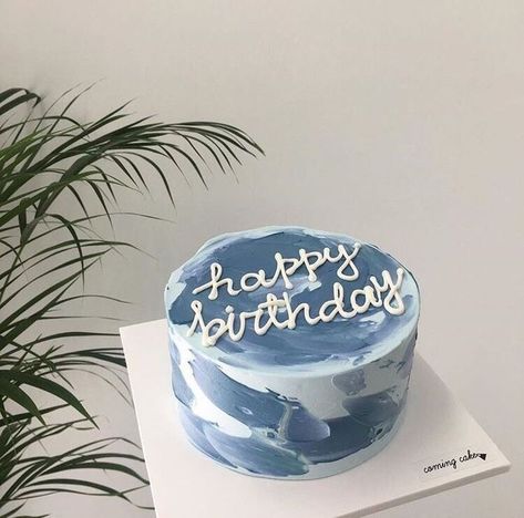 Happy Birthday Cake Minimalist, Happy Birthday Blue Aesthetic, Minimalist Cake 18th Birthday, Minimalist Birthday Cake Aesthetic, Korean Cake Aesthetic Blue, Cute Birthday Cakes Blue, Minimalistic Bday Cake, Blue Birthday Cake Simple, Birthday Cakes Aesthetic Blue