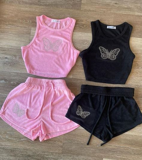 Bright Butterfly, Matching Outfits Best Friend, Upcycled Dress, Small Crop Tops, Womens Kimono, Crop Top And Shorts, Simple Trendy Outfits, Cute Simple Outfits