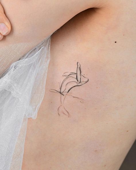 Whale Small Tattoo, Minimal Whale Tattoo, Humpback Whale Tail Tattoo, Fineline Whale Tattoo, Whale Line Tattoo, Sea Inspired Tattoo, Fineline Wave Tattoo, Tiny Whale Tattoo, Whale Tattoo Minimalist