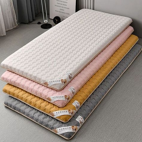 Aesthetic Mattress, Single Bed Mattress, Mattress On Floor, Vacuum Packaging, Single Mattress, Student Dormitory, Cute Bedroom Decor, Comfort Mattress, Queen Mattress