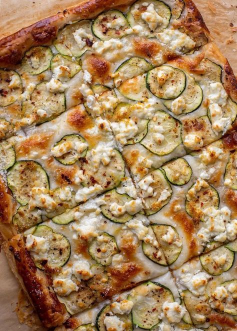 Zucchini, Lemon And Goat Cheese Puff Pastry Pizza Goat Cheese Puff Pastry, Lemon Goat Cheese, Puff Pastry Pizza, Savoury Tarts, Pastry Pizza, 10 Minute Meals, Goat Cheese Pizza, Cheese Puff, Cheese Puff Pastry