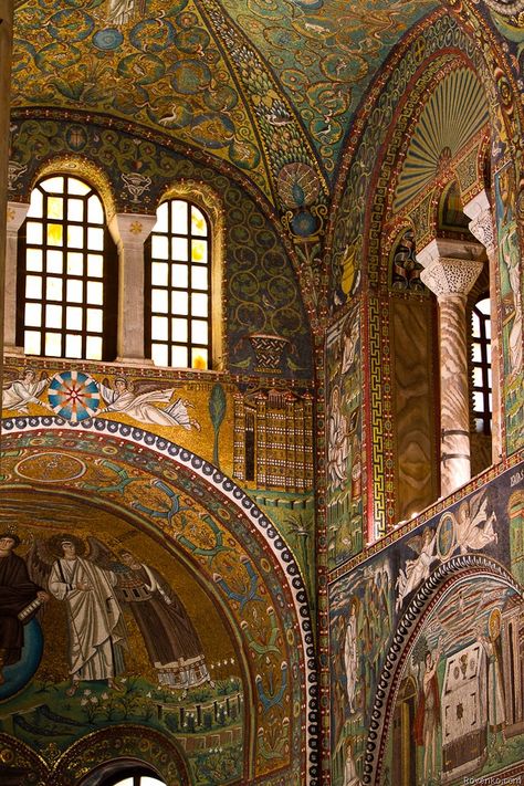 Basilica Of San Vitale, Sicis Mosaic, Ravenna Italy, Byzantine Architecture, Byzantine Mosaic, Eastern Roman, Byzantine Empire, Byzantine Art, Western Europe