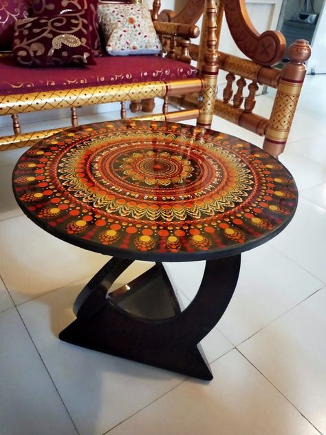 My new table with hand made dot mandala art on table top Art On Table Top, Mandala Table Top Painted, Hand Painted Table Tops Ideas, Table Top Painting Ideas, Painted Table Top Designs, Stencil Table Top, Mandala Furniture, Painted Table Top, Mandala Table