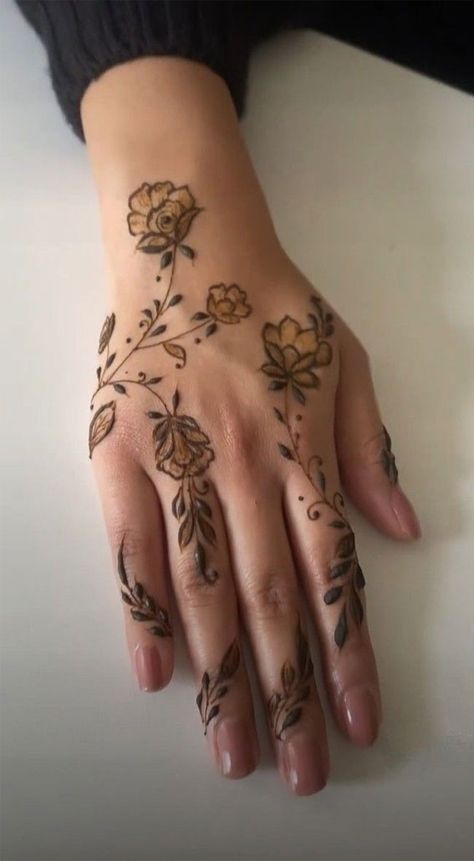 59 Timeless Pattern and Artistry Henna Designs : Simple Floral Henna 1 - Fab Mood | Wedding Colours, Wedding Themes, Wedding colour palettes Wedding Colour Palettes, Henna Designs Palm, Fab Mood, Mood Wedding, Henne Tattoo, Henna Flower Designs, Simple Mehandi, Cute Henna Designs, Unique Henna