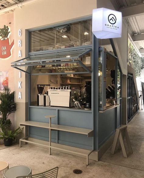 Mini Cafe, Bakery Shop Design, Small Coffee Shop, Small Cafe Design, Coffee Shop Interior Design, Cafe Concept, Cafe Shop Design, Coffee Stands, Small Cafe