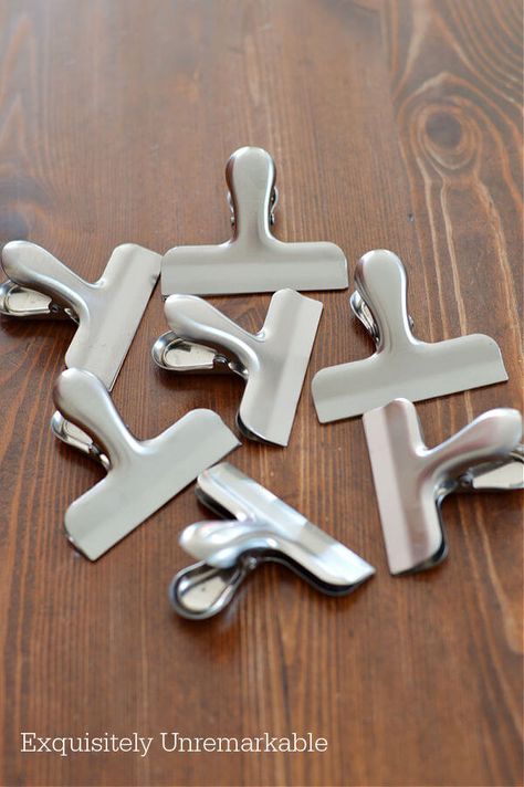 Stainless Steel Chip Clips Organize Your Pantry, Lazy Susans, Chip Clips, Ways To Organize, Food Fresh, Wire Baskets, Organization Ideas, Staying Organized, Fresh Food