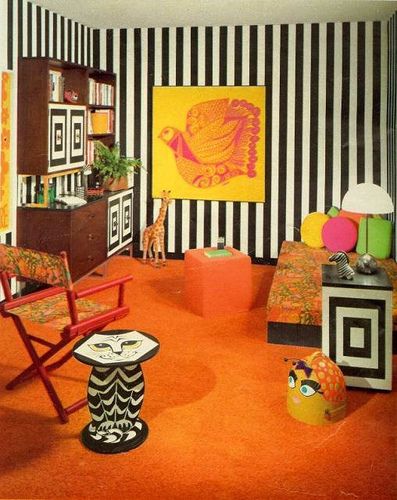 While they may have been on drugs in the 60's, at least they had guts 1960s Interior Design, 60s Bedroom, 1960s Interior, Estilo Kitsch, 60s Interior, Retro Rooms, 70s Interior, Retro Bedrooms, Retro Interior Design