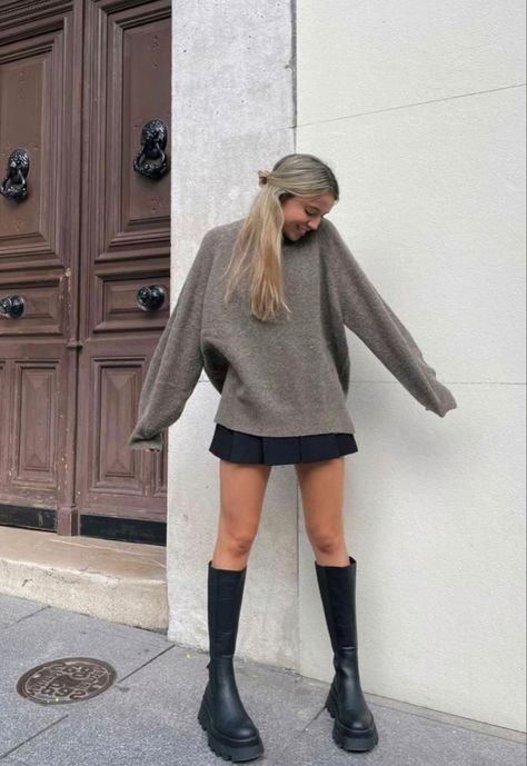 Denim Skirt And Jumper Outfit, Mini Skirt Ankle Boots Outfit, Autumn Outfits Dress Boots, Paris Fall 2023 Fashion, Cute Drinks Outfit, Europe Winter Outfits 2023, Mini Skirt Jumper Outfit, Jumper Dress And Boots, Date Outfits Autumn