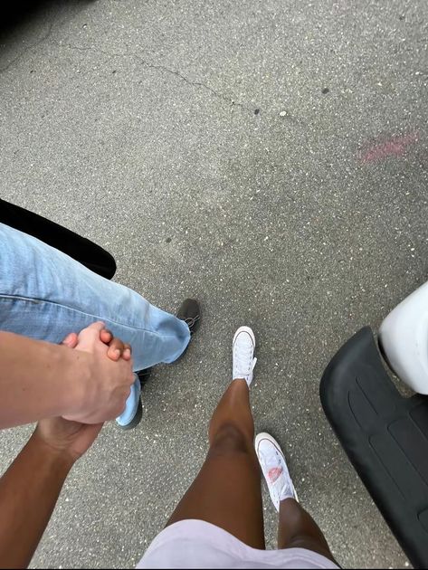 Cute Couple Aesthetic, Couple Aesthetics, Swirl Couples, Interracial Family, Bwwm Couples, Interacial Couples, Magnolia Park, Black Love Couples, Interracial Love