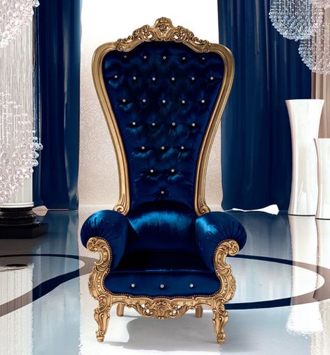 Royal Chair, King Chair, Colorful Interior Design, Throne Chair, Paint Color Schemes, Blue Chair, Beautiful Chair, Italian Furniture, Character Names