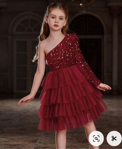 Gowns For Girls 10-12, Party Wear For Girls Kids, Long Gown Dress For Kids, Kids Gown Design Simple, Christmas Dress Aesthetic, Christmas Outfit For Kids, Red Dresses For Kids, Birthday Dresses For Girls, Kids Christmas Dress