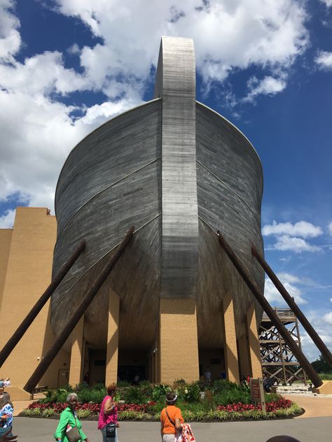 Kentucky Christmas, The Ark Encounter, Learning Inspiration, Creation Museum, Answers In Genesis, Christian Country, The Fruits Of The Spirit, Backgrounds Photography, Kentucky Travel