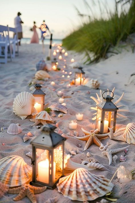 Weddings On The Beach Ideas, Summer Beach Decorations, Boho Beach Decoration, Wedding Reception Beach Theme, Fall Wedding On The Beach, Simple Beach Table Decor, Wedding Ideas At The Beach, Indoor Beach Theme Wedding, Wedding Beach Ceremony Decorations