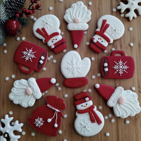 Cookies Decoration Ideas, Christmas Cookies Decoration, Royal Icing Christmas Cookies, Jul Kaka, Decorated Christmas Cookies, Cookies Decoration, Christmas Sugar Cookies Decorated, Cookies Cupcake, Cute Christmas Cookies