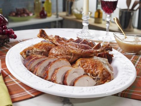 Geoffrey Zakarian Turkey, Thanksgiving Turkey Recipe, The Kitchen Food Network, Geoffrey Zakarian, Classic Turkey, Classic Thanksgiving, Retro Thanksgiving, Turkey Recipes Thanksgiving, Turkey Recipe