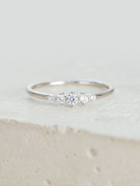 Wedding Ring Images, Jean Dousset, Cute Promise Rings, Proposal Rings, Rings For Couples, Promise Rings Simple, Silver Promise Rings, Alternative Wedding Rings, Tiara Ring