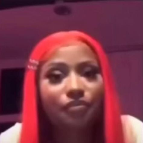 Reaction Videos Laughing, Funny Videos Of Nicki Minaj, Funny Video Clips Nicki Minaj, Nicki Minaj Funny Memes, Funny Laugh Videos, Laughing Reaction Vids, Funny Reaction Videos Faces, Laughing Reaction Video, Reaction Laugh