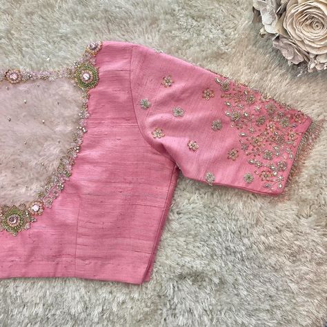 Studio Jann (@studiojann) • Instagram photos and videos Work Blouse Designs Latest, Exclusive Blouse Designs, Velvet Blouse Design, Pink Blouse Designs, Blouse Designs Catalogue, Simple Saree Designs, Latest Blouse Designs Pattern, New Saree Blouse Designs, Latest Model Blouse Designs