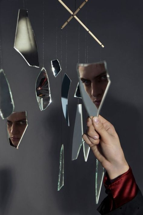 Fashion Mirror Photography, Creative Mirror Photography, Matthew Bell, Series Photography, Mirror Photography, Broken Mirror, Reflection Photography, Photographie Portrait Inspiration, Inner Demons