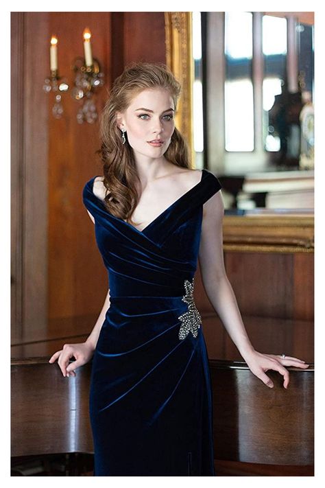 Alex Evenings Women's Long Off The Shoulder Fit and Flare Dress Imperial Blue, Velvet Party Dress, Velvet Dress Designs, Velvet Dress Long, Alex Evenings, Formal Dresses Short, Pretty Prom Dresses, Ladies Gown, Stunning Gowns