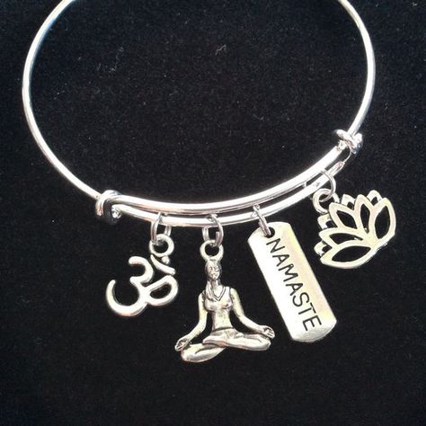 Namaste Lotus Om and Yoga Girl Charm Bracelet Adjustable Expandable Silver Wire Bangle Trendy Yoga Inspired Meaningful Inspirational Ganesha Jewelry, Indian Accessories, Expandable Bangle Bracelet, Buddha Jewelry, Turtle Jewelry, Stackable Bangles, Bangles Making, Wire Bangles, Penteado Cabelo Curto