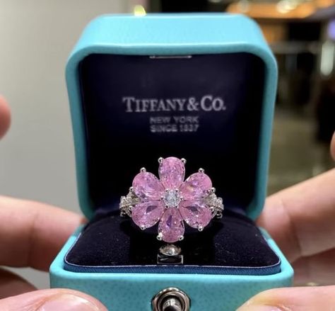 pink flower ring from Tiffany’s 🌸💍😍 Pink Flower Ring, Spring Rose, Tiffany Rings, Expensive Jewelry Luxury, Necklaces And Bracelets, Girly Accessories, Dream Engagement Rings, Classy Jewelry, Expensive Jewelry