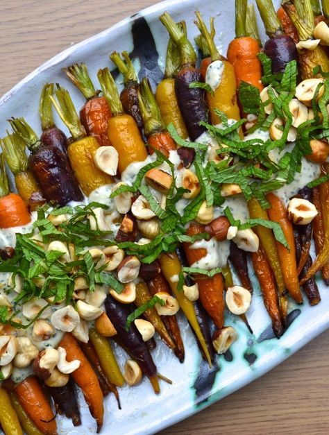 Tahini Sauce, Idee Pasto Sano, Squash Recipes, Roasted Carrots, Veggie Dishes, Vegetable Dishes, Turkey Recipes, Tahini, Veggie Recipes