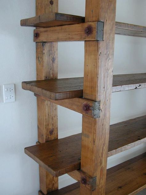 Diy Bookshelf Design, Pallet Bookshelf, Diy Bookshelf, Bookcase Diy, Diy Bird Bath, Diy Wand, Wood Bookshelves, Regal Design, Into The Wood