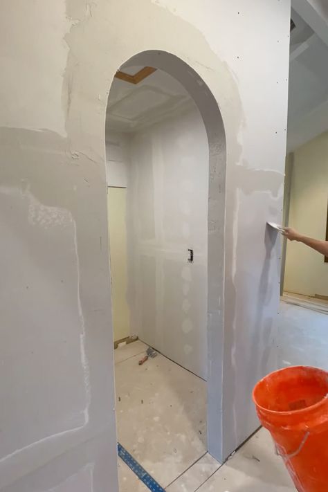 How to Make an Arched Doorway Easily in Your Home - Crystel Montenegro Home Arch Bathroom Door, Hallway Archway, Make An Arched Doorway, Rounded Doorway, Arch Hallway, Arch Doorways, Round Doorway, Basement Lounge, Arched Doorway