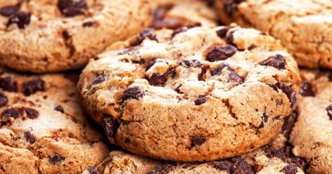 Chocolate Chip Cookies Recipe Vanilla Shake Recipes, Caramel Apple Smoothie, Bariatric Desserts, Factor Recipes, Protein Chocolate Chip Cookies, Bypass Recipes, Sleeve Recipes, Protein Dessert, Protein Ideas