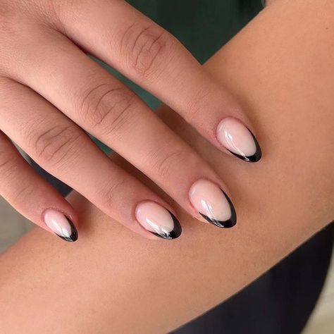 Best 30  oval french nails you must try this year Black French Manicure, Jelly Stickers, Stiletto Shaped Nails, Black French Tips, Nagel Tips, Fake Nails With Glue, Black French, Stick On Nails, Classy Nails