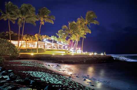 Kauai: North and South Shore Fun. Explore both sides of the Garden island—from sunny beaches and luxurious golf resorts, to misty mountain backdrops and an unplugged destination. By Ben Davidson Beach House Restaurant Kauai, Kauai Restaurants, Beach House Kauai, Beach House Restaurant, Kauai Vacation, Wedding Venues Hawaii, Poipu Beach, Kauai Wedding, The Beach House