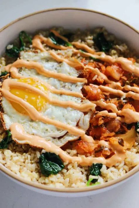 Korean Fried Egg Rice, Eggs And Rice Recipes, Egg And Rice Bowl, Fried Egg And Rice, Korean Egg Rice, Korean Fried Rice, Gochujang Mayo, Egg And Rice, Egg Rice Recipe