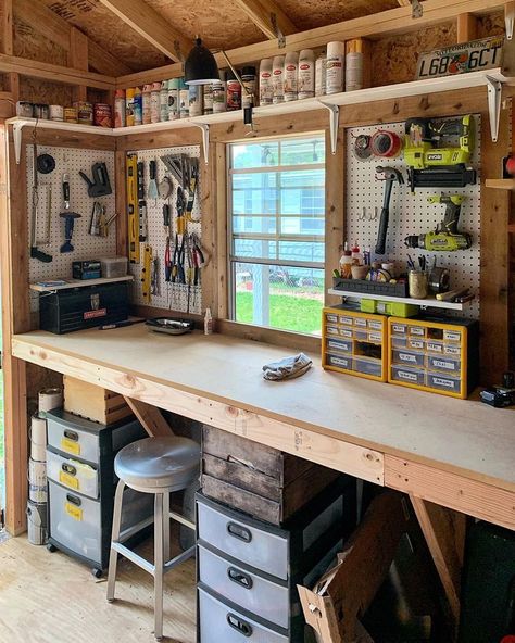 Garage Workshop Layout, Garage Workbench Plans, Garage Storage Inspiration, Diy Garage Storage Cabinets, Workshop Shed, Garage Organisation, Storage Shed Organization, Garage Workshop Organization, Workshop Layout