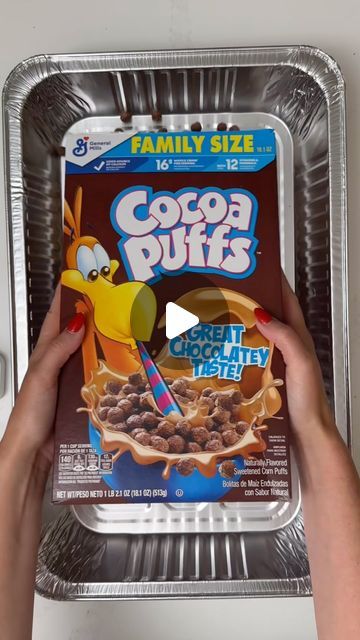 Kate Heintzelman on Instagram: "I cannot even explain how good these are #cereal #cake #cookies #baking #bakery #yummy #yum #chef #recipe #dessert" Coco Puffs Recipe, Easy Bake Sale Ideas, Food Sale Ideas, Cereal Cake, Cereal Treat Bars, Cocoa Puffs Cereal, Fall Bake Sale, Chocolate Rice Crispy Treats, Big Marshmallows