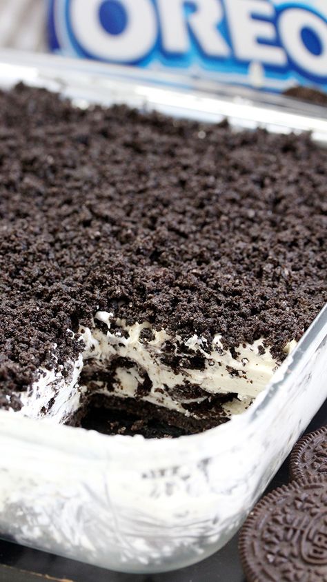 Frozen Oreo Dessert, Oreo Layer Dessert, Dirt Cake Recipe, Oreo Dessert Easy, Dessert Oreo, Resipi Kek, Frozen Summer, Dirt Cake, Berbuka Puasa