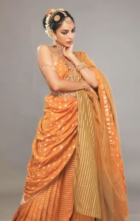 Indian Culture Clothing, South Indian Clothing, Traditional Desi Clothing, Traditional Indian Clothing Women, Uttar Pradesh Traditional Dress, Ancient Indian Clothing, Orange Indian Dress, Orange Bridal Lehenga, Vedic Wedding