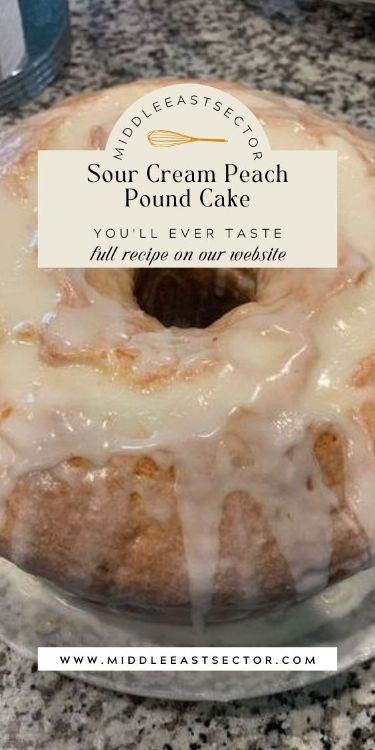 MOIST AND TENDER SOUTHERN POUND CAKE WITH PEACHES IS LIKE A SLICE OF HEAVEN ON A PLATE. Both pound cakes and peaches are staples in down-home southern baking, and this flavorful peach pound cake would be right at home next to the peach cobbler and peach pie at the county fair or community bake-off. I Cake With Peaches, Peach Pound Cake, Peach Cake Recipes, Best Pound Cake Recipe, Southern Pound Cake, Peach Pound Cakes, Pound Cake Recipes Easy, Sour Cream Pound Cake, Cream Cheese Pound Cake