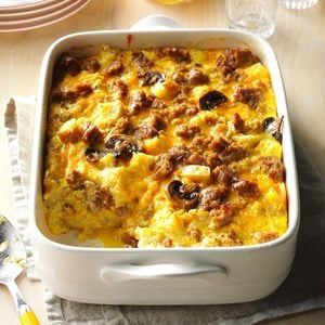 Gobble-Up Strata Recipe: How to Make It Sausage Strata, Strawberry French Toast Bake, Stuffing Sausage, Breakfast Casserole With Sausage, Casserole With Sausage, Pumpkin French Toast Casserole, Strata Recipes, Christmas Breakfast Casserole, Crockpot Breakfast Casserole