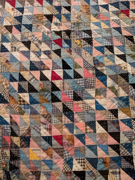 Camp Quilt, Historical Quilts, Gees Bend, Victorian Quilts, Hand Pieced Quilts, House Quilt Block, Triangle Quilt Pattern, Abstract Quilt, Wedding Quilt