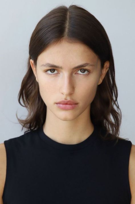 Ford Models Paris 2022 Polaroids/Digitals (Polaroids-Digitals) Model Polaroids, Model Headshots, Amelia Gray, Model Test, Model Profiles, Nyc Life, Model Face, Ford Models, Profile Photo