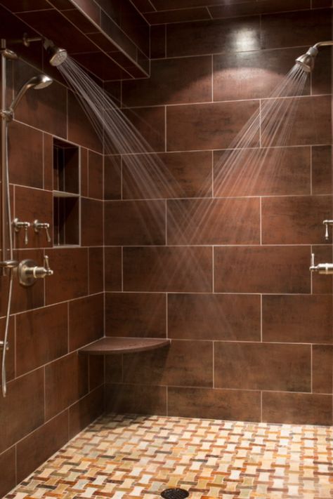 This shower would be perfect. Double shower head but not too big. Nice and cozy. :-) Bilik Mandi, Dream Shower, Creative Bathroom, Double Shower, Transitional Bathroom, Dream Bathrooms, Tile Ideas, Bathroom Tile, Remodel Bedroom