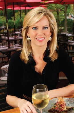 Shannon Bream | Shannon Bream FOX News Channel’s Rising Star Shannon Bream Hairstyle, Shannon Bream, Martha Maccallum, Female News Anchors, Fox News Anchors, Fox News Channel, News Channel, News Anchor, Blonde Women