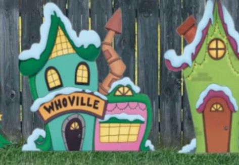 Who Ville House, Whoville Cardboard Village, Whoville Houses Template, Whoville Houses Diy The Grinch, Diy Whoville Village, Who Ville Christmas, Who Village, Who Ville Decorations Christmas Ideas, Whoville Gingerbread House