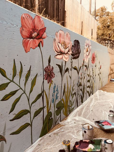 Flower MuralBy @morgansierraart. Murals On Concrete Walls, Mural Art Aesthetic, Flower Mural Outdoor Fence, Mural Ideas Flowers, Murals Around Windows, Flowers Murals Painted Walls, Mural Painting Flowers, Nature Wall Mural Painting, Outdoor Wall Murals Backyards Flower